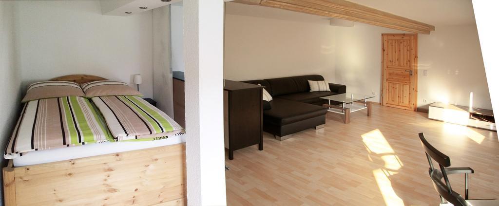 3 Seiten Ferienwohnung Ена Номер фото