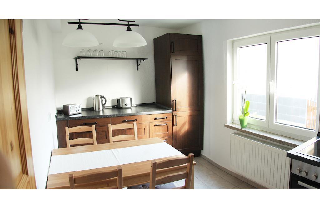 3 Seiten Ferienwohnung Ена Номер фото